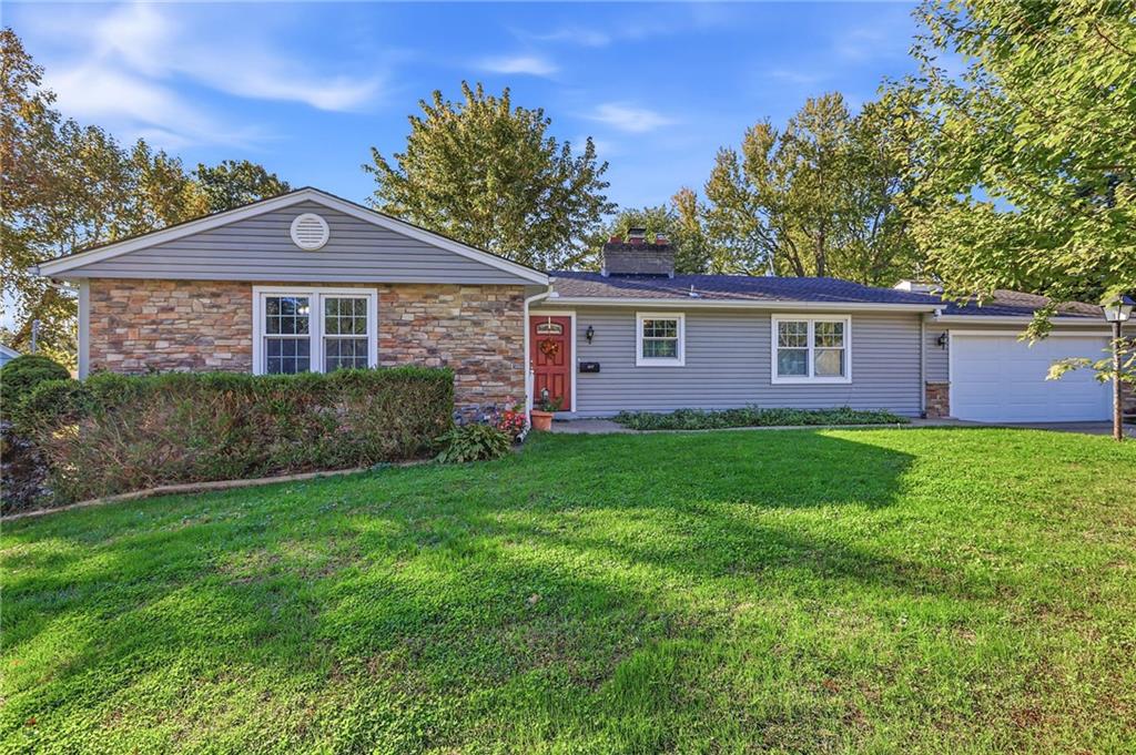 611 E Rankin Road Property Photo 1