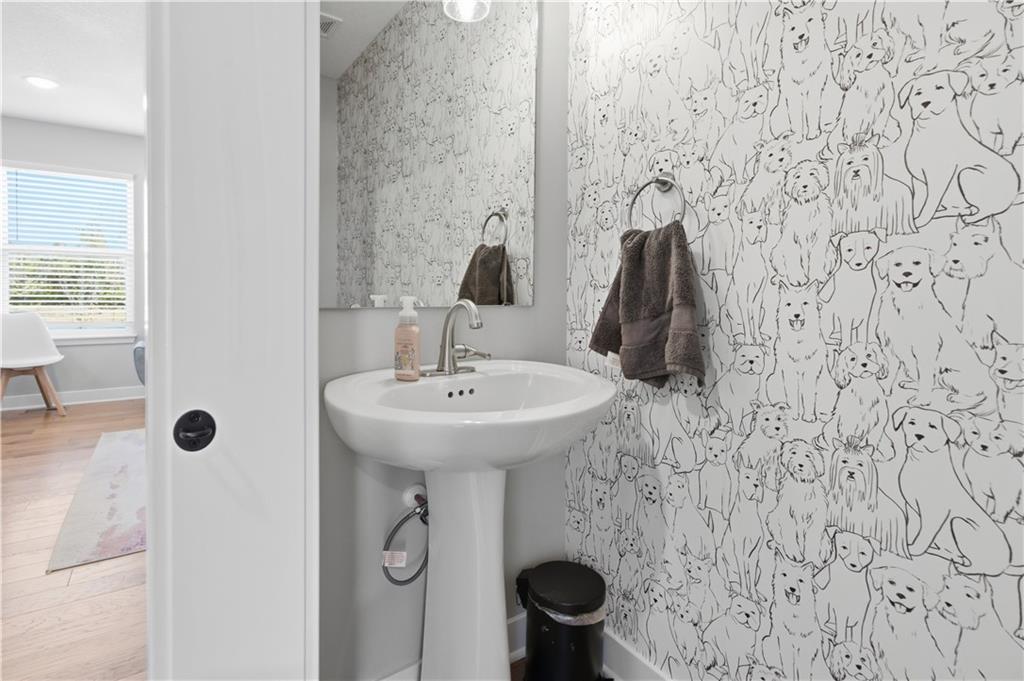 3721 Sw Walsh Drive Property Photo 5