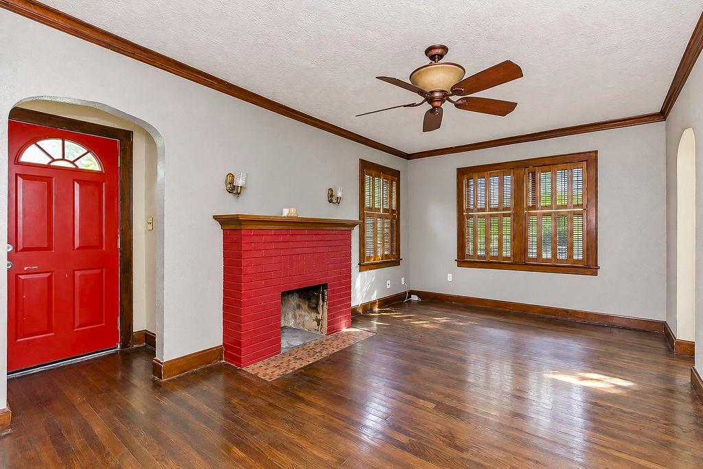 1203 W 27th Street Property Photo 4