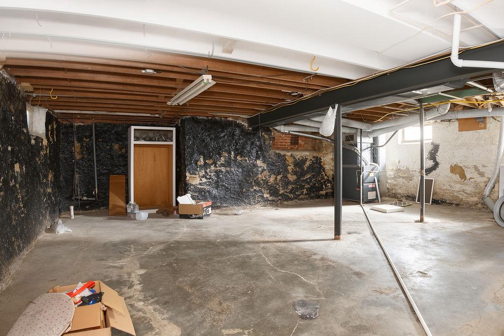 1203 W 27th Street Property Photo 26