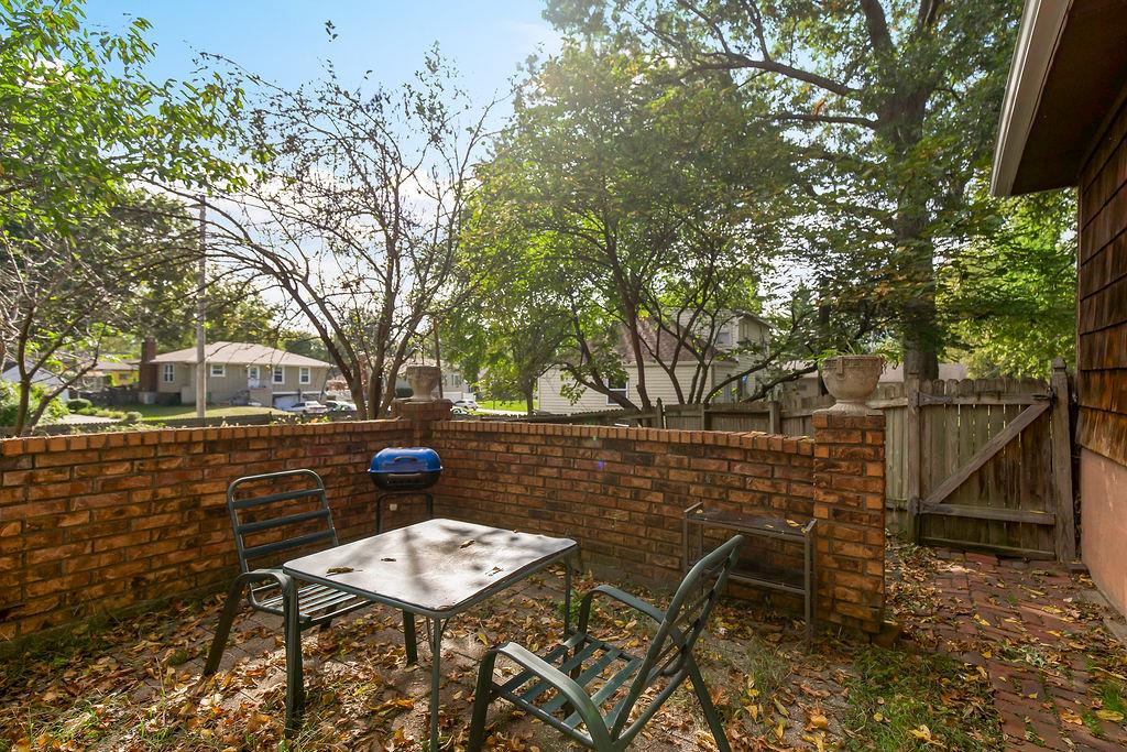 1203 W 27th Street Property Photo 28