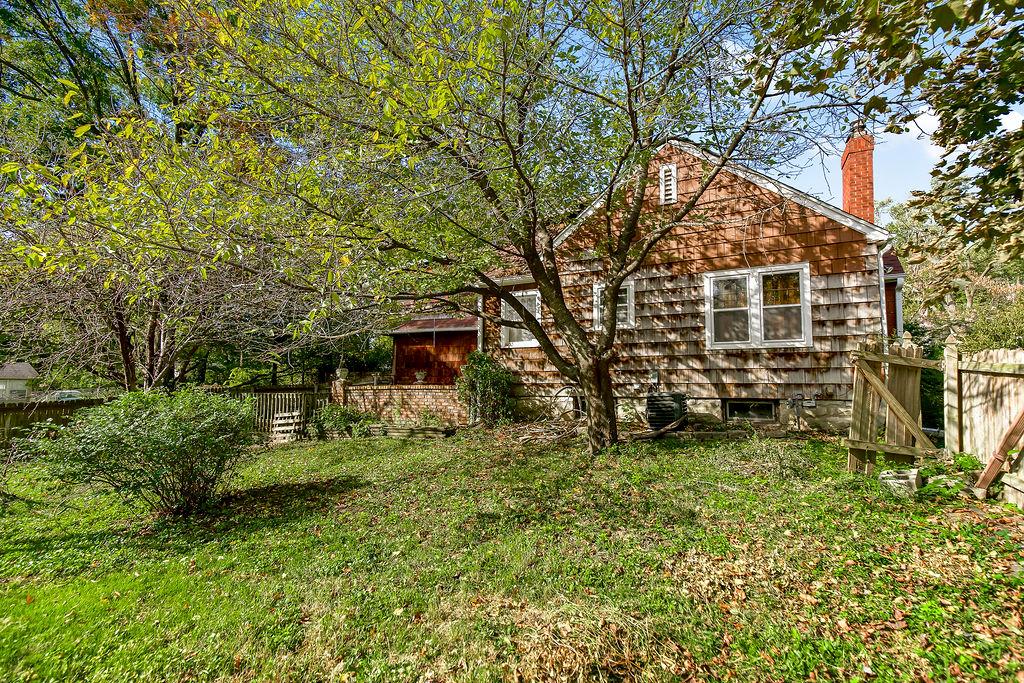 1203 W 27th Street Property Photo 34