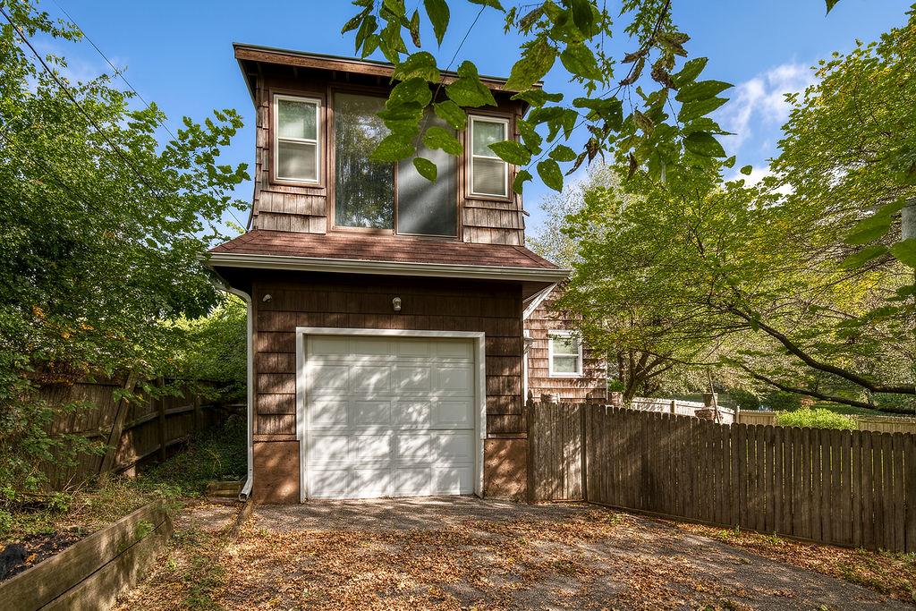 1203 W 27th Street Property Photo 36