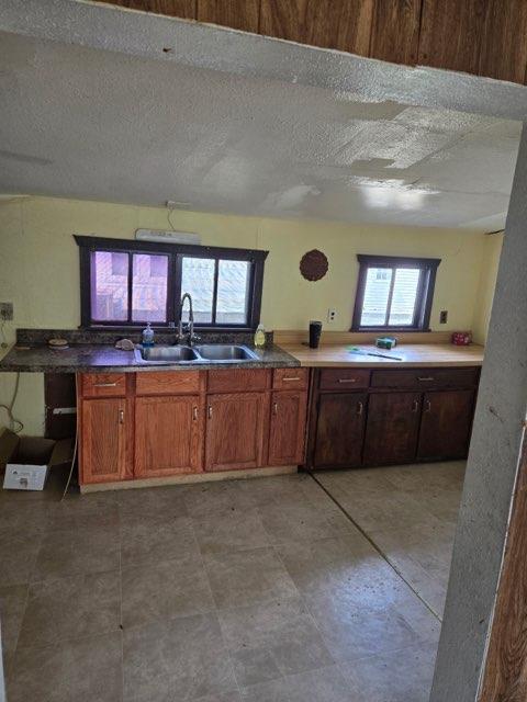826 Ellinwood Street Property Photo 9