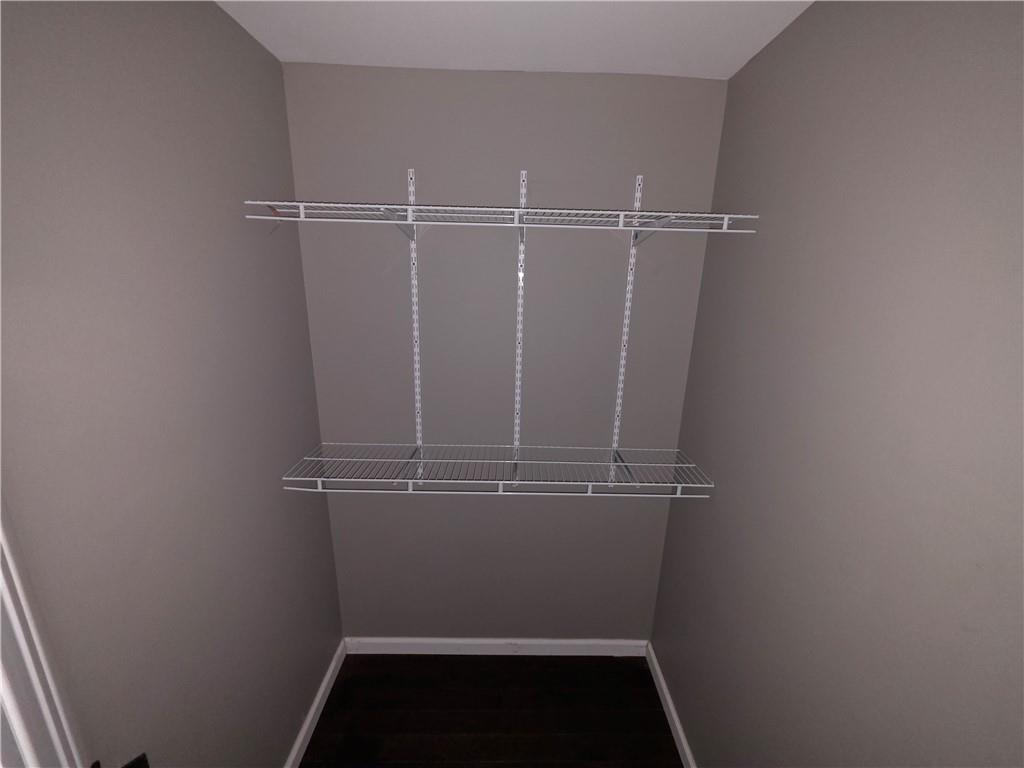 221 E 2nd Avenue Property Photo 9