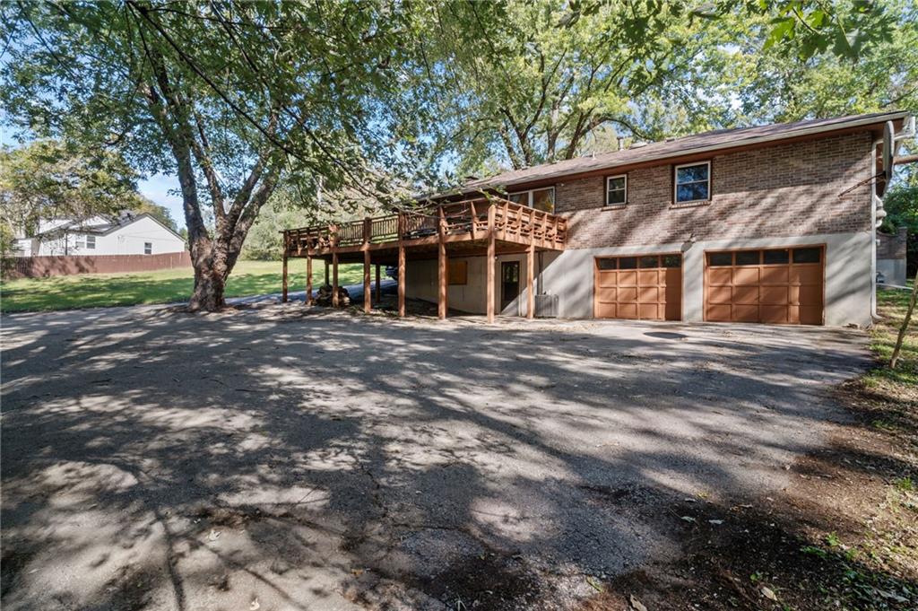 3524 N 73rd Drive Property Photo 28