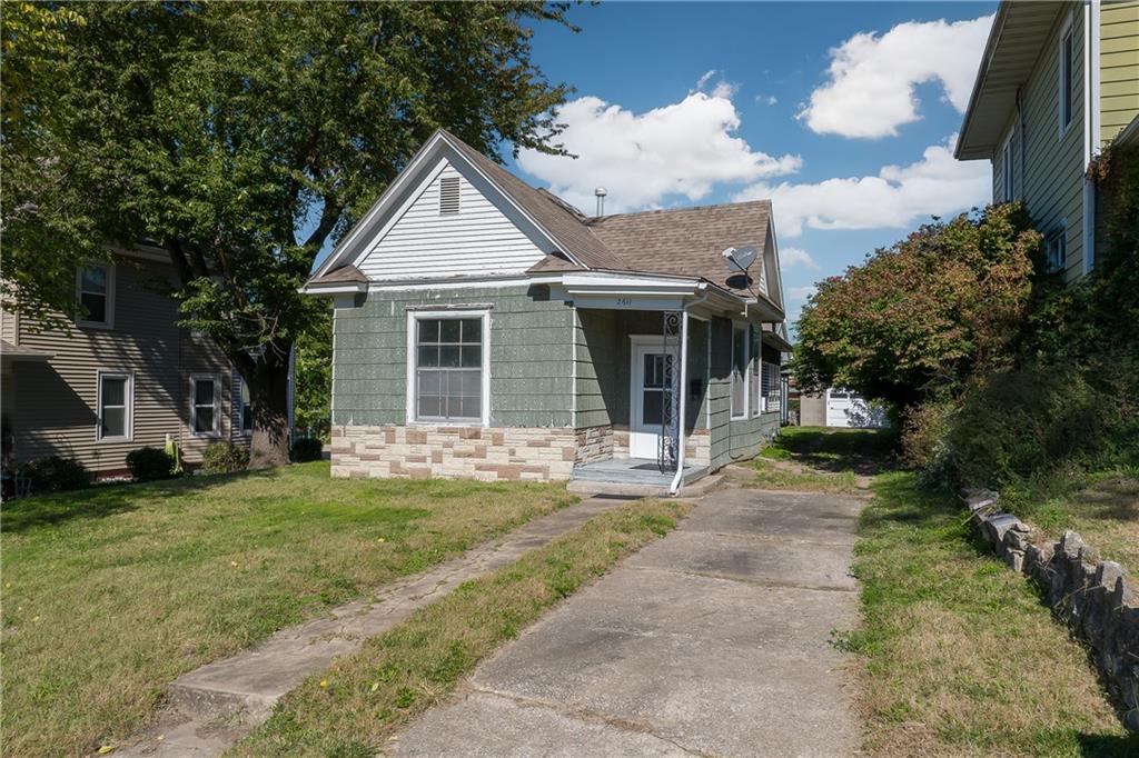 2611 Mitchell Avenue Property Photo 1