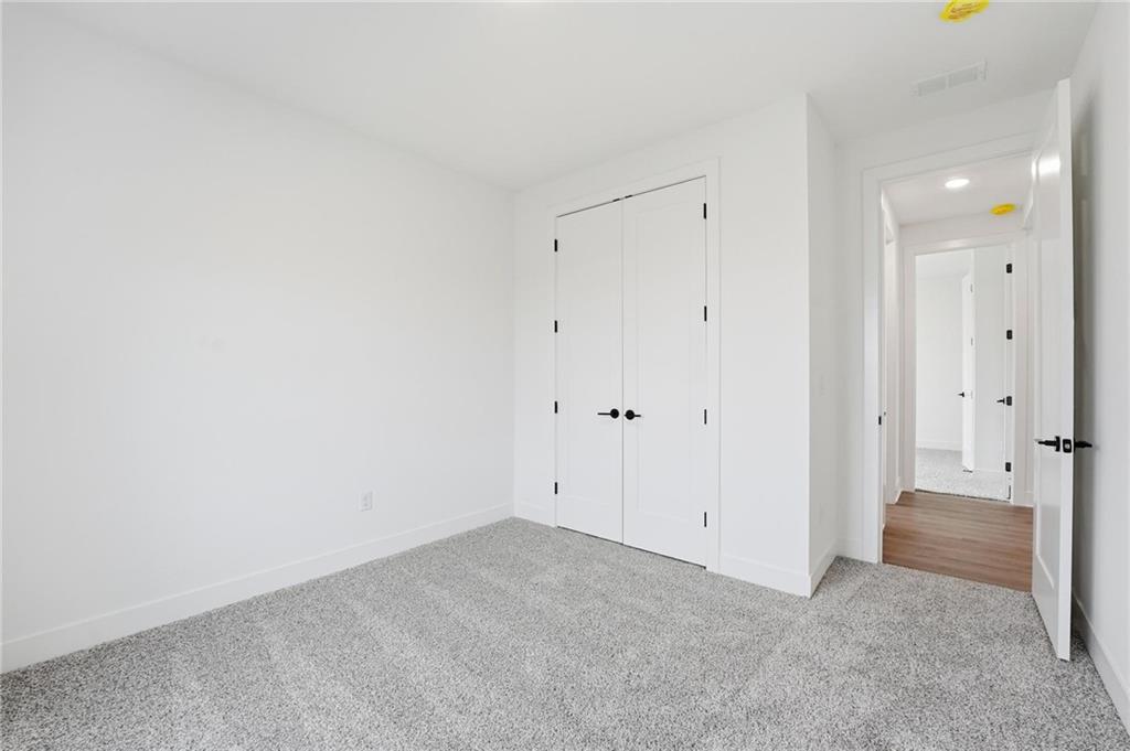 17698 Jubilee Street Property Photo 4