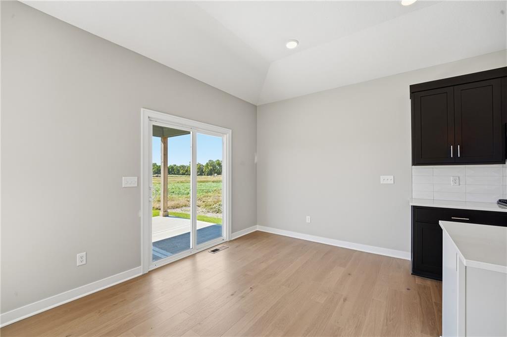 18585 W 195th Street Property Photo 27