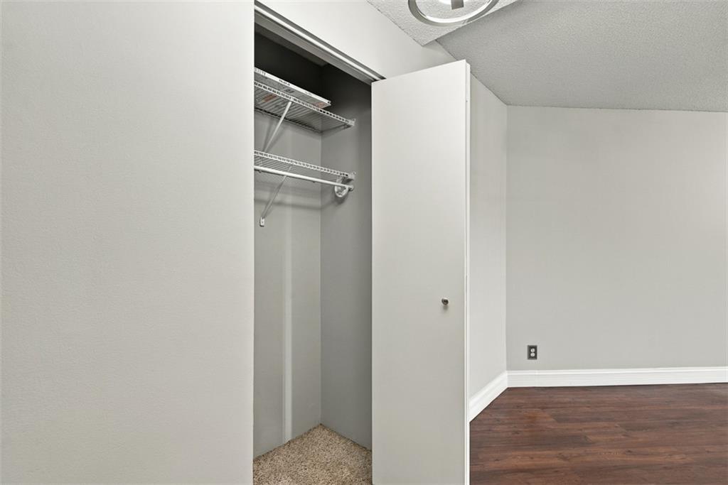 3838 Rainbow Boulevard Property Photo 9