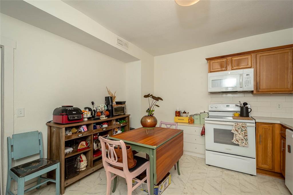 418 5th Street Property Photo 8