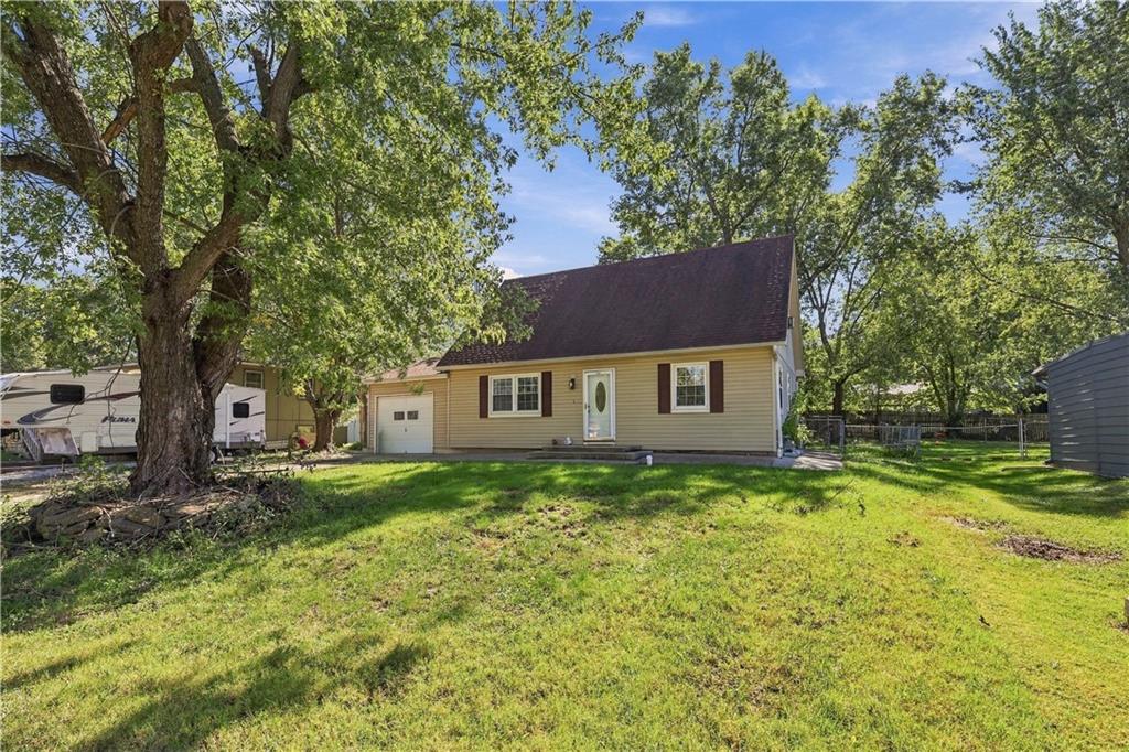 214 Cedarlane Drive Property Photo 1