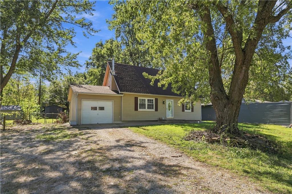 214 Cedarlane Drive Property Photo 2