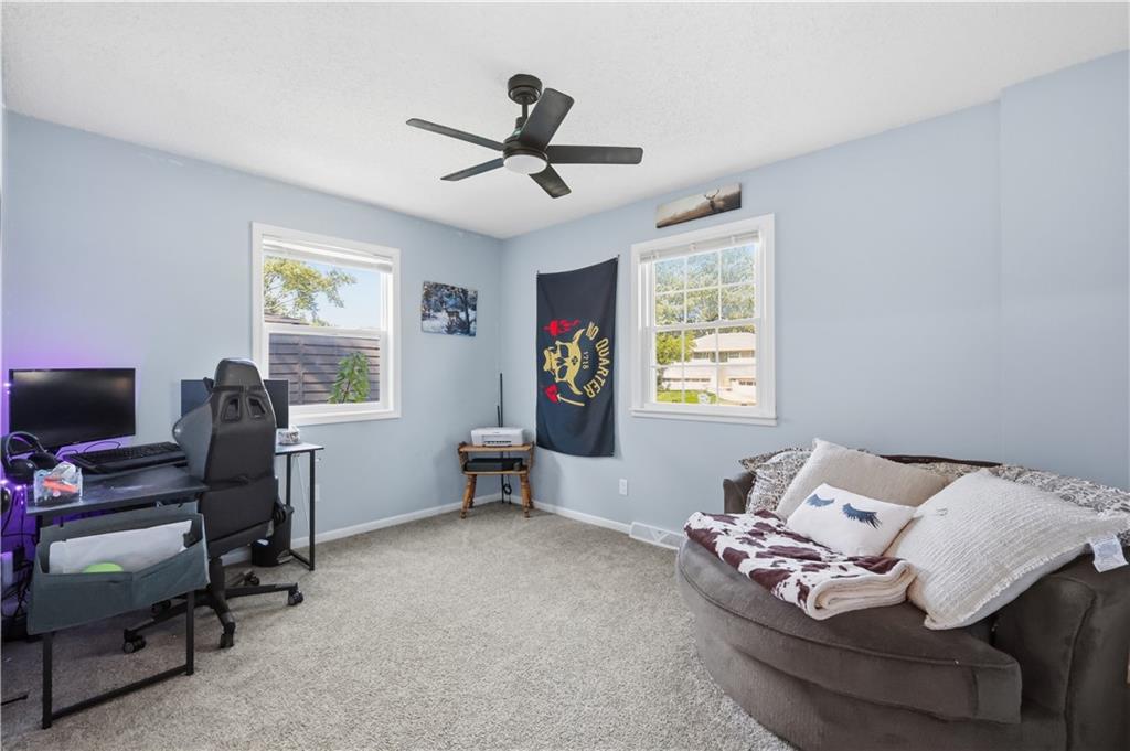 214 Cedarlane Drive Property Photo 12