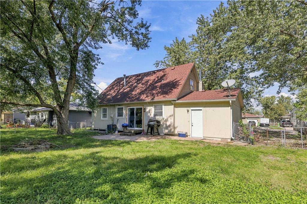214 Cedarlane Drive Property Photo 22
