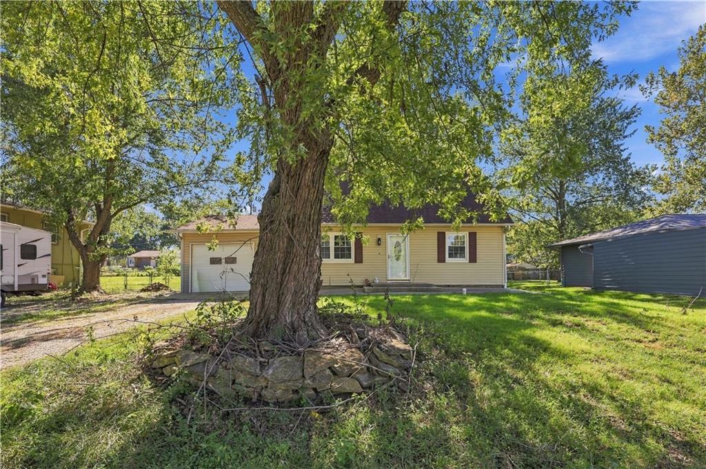 214 Cedarlane Drive Property Photo 23