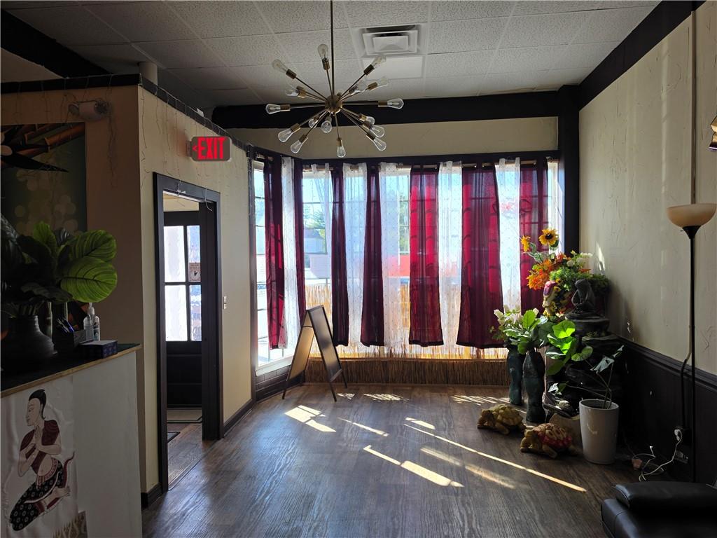 810 N Broadway N/a Property Photo 3