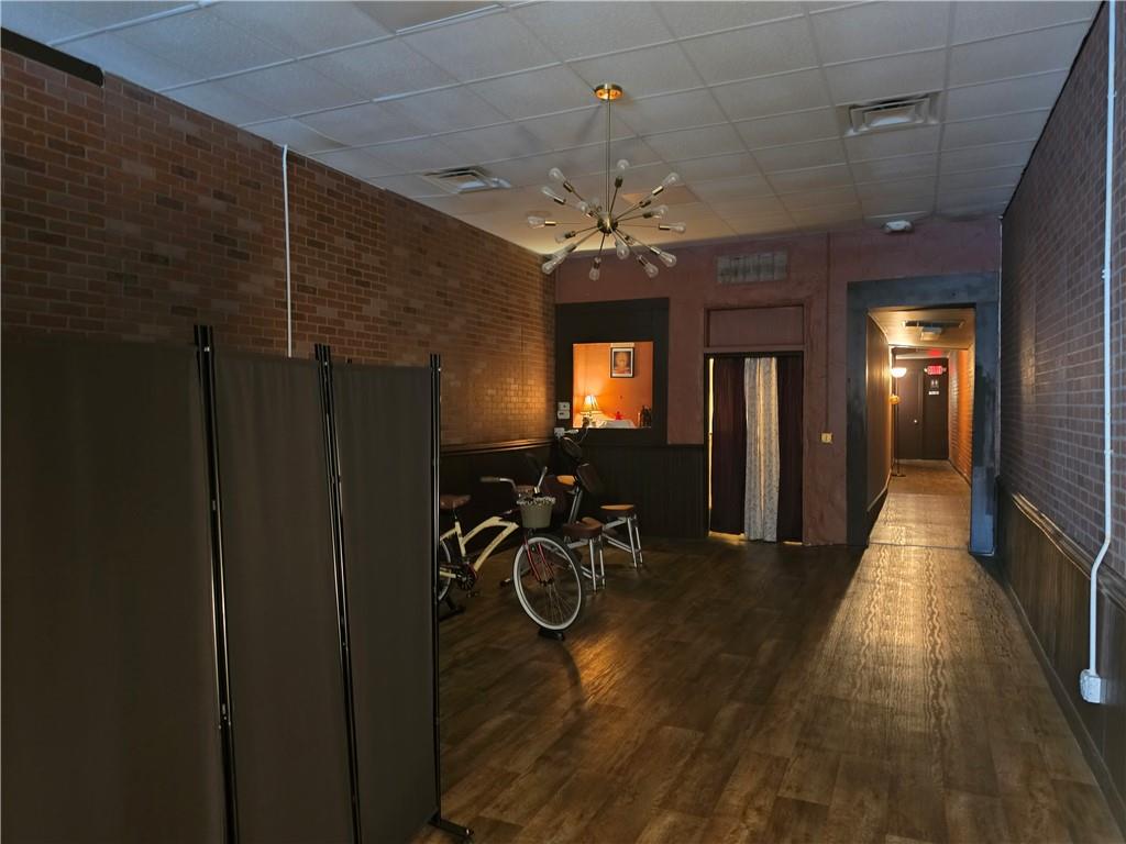 810 N Broadway N/a Property Photo 4