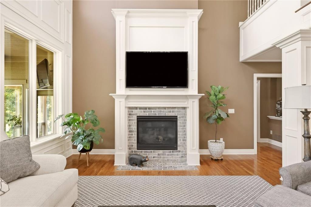 20108 W 92nd Street Property Photo 13