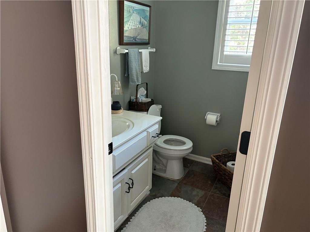 5727 N Ames Avenue Property Photo 7