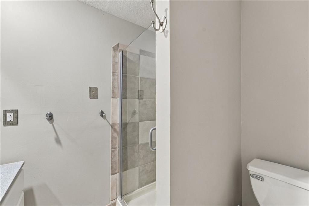 8221 W 152nd Terrace Property Photo 62