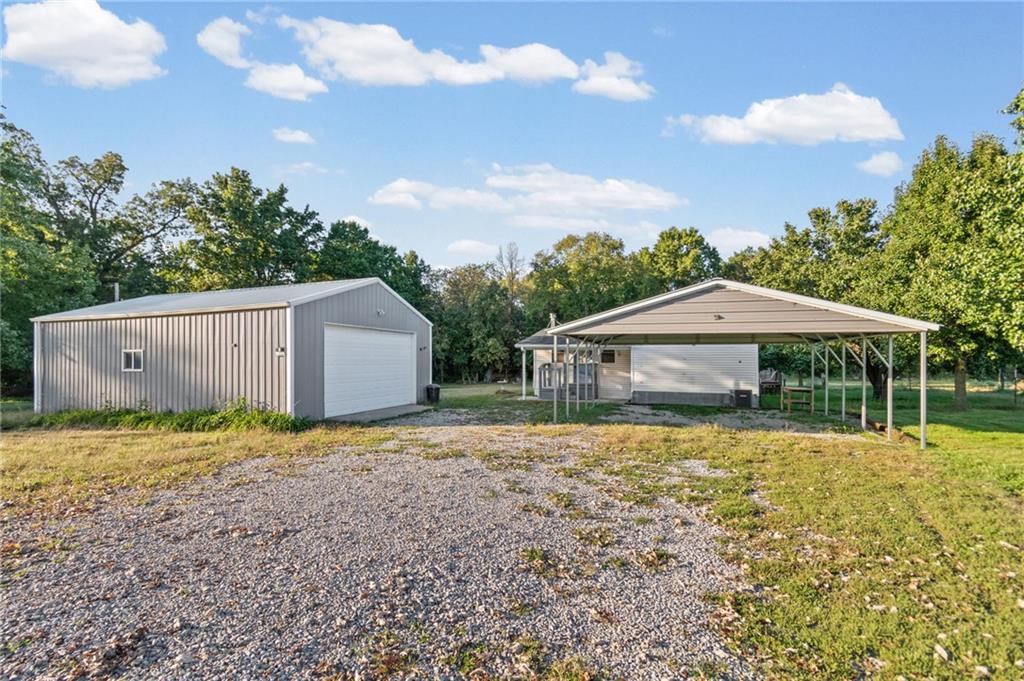 24071 Iguana Road Property Photo 2