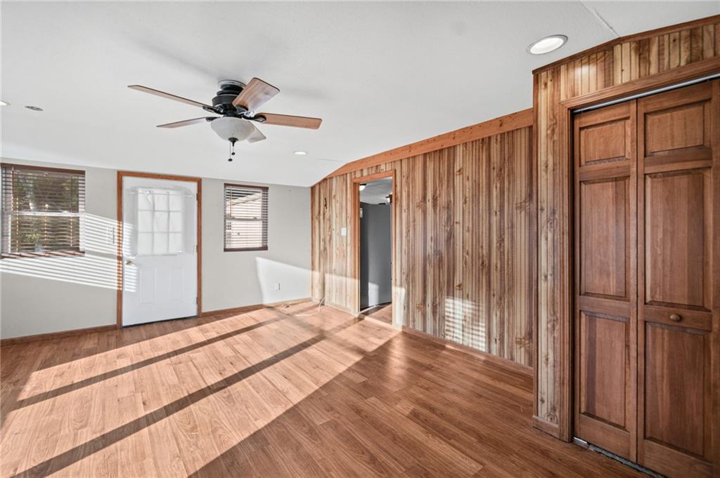24071 Iguana Road Property Photo 5