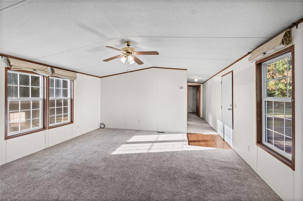 24071 Iguana Road Property Photo 11