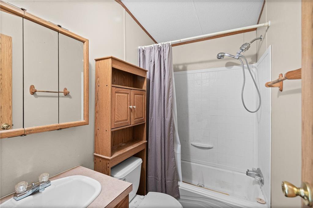 24071 Iguana Road Property Photo 21