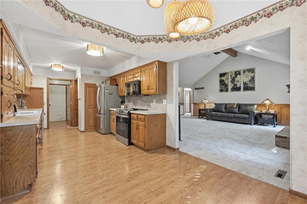 6911 N Flora Avenue Property Photo 12