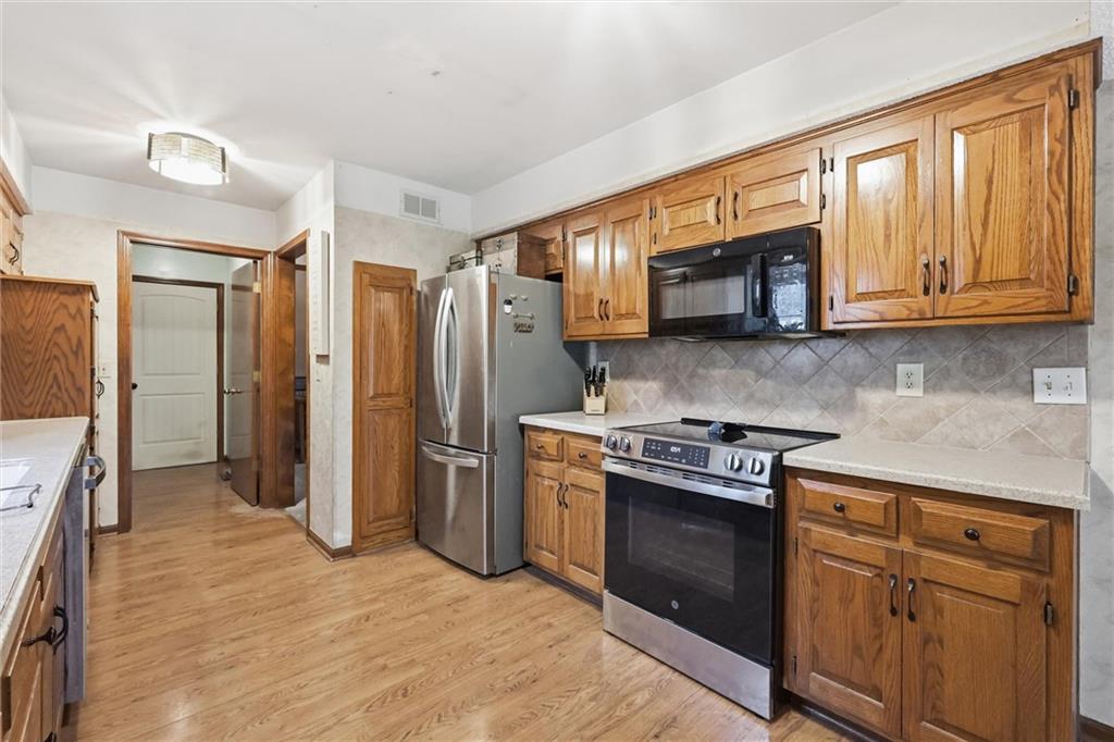 6911 N Flora Avenue Property Photo 17