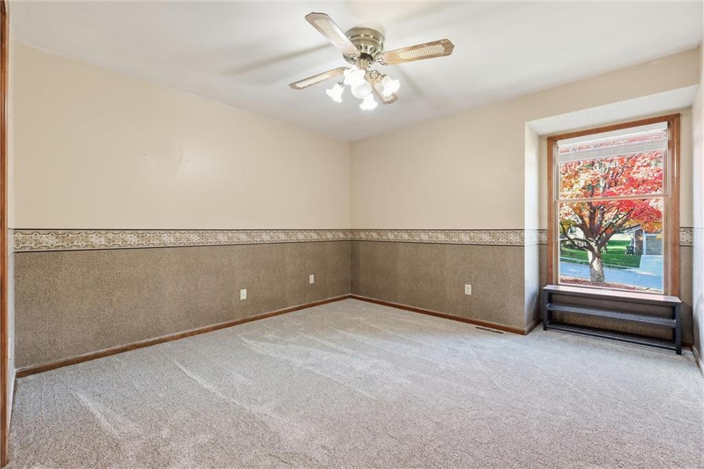 6911 N Flora Avenue Property Photo 23