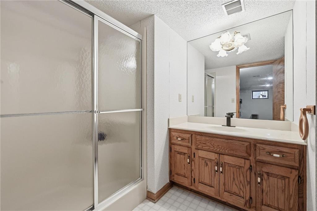 6911 N Flora Avenue Property Photo 36