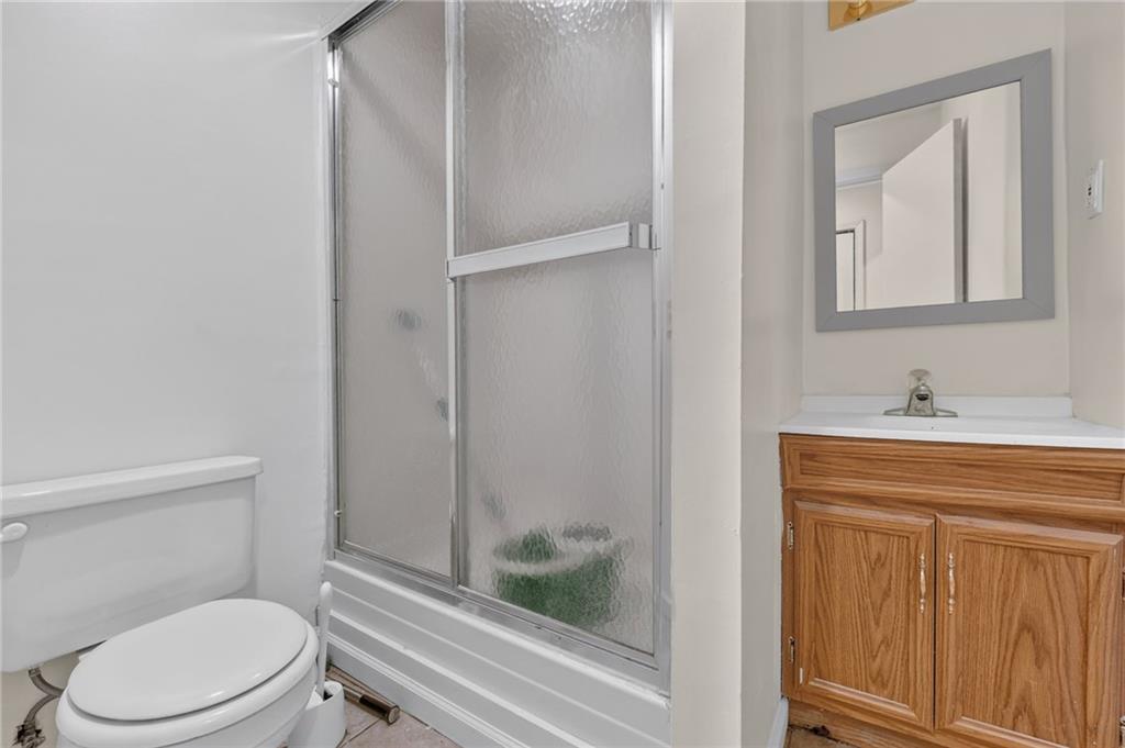 8205 W 153rd Street Property Photo 47