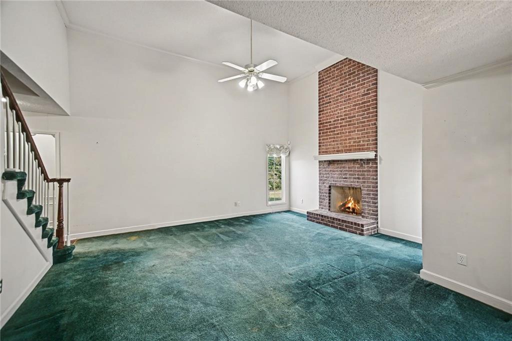 24909 E Blue Mills Road Property Photo 8
