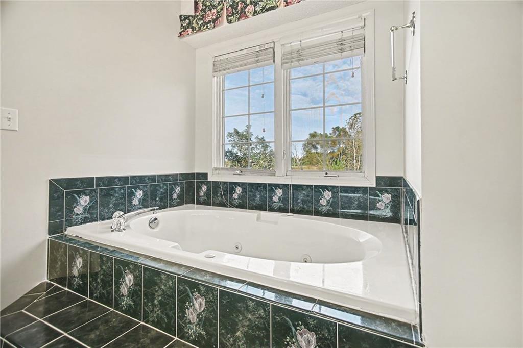 24909 E Blue Mills Road Property Photo 22