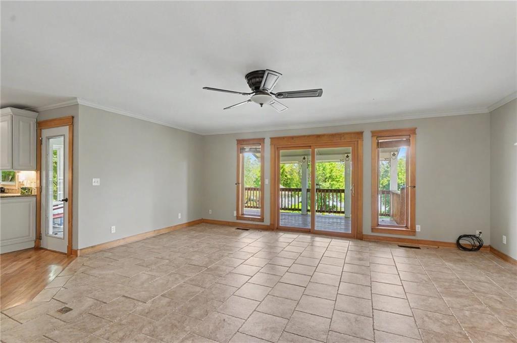 618 E 1714 Road Property Photo 11