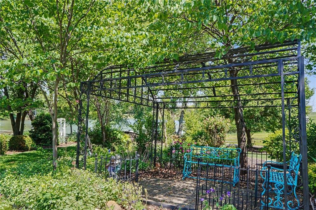 618 E 1714 Road Property Photo 66