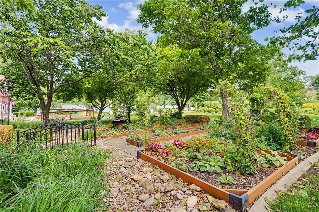 618 E 1714 Road Property Photo 82
