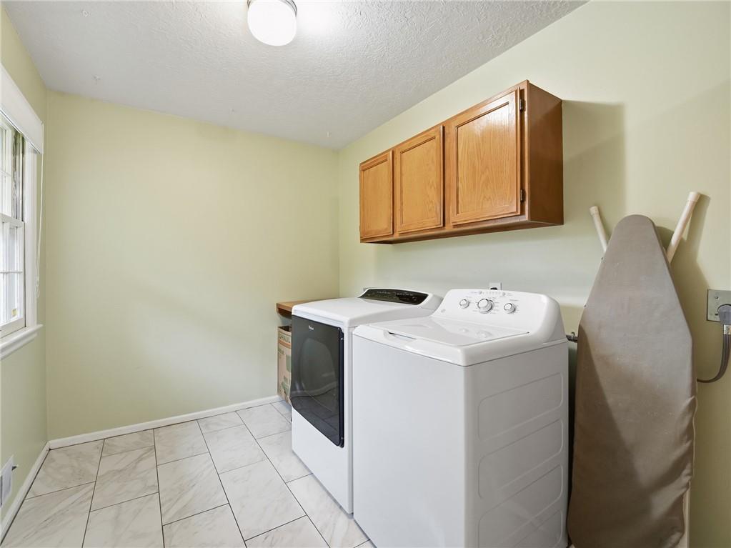 14301 E 44th Street Property Photo 17