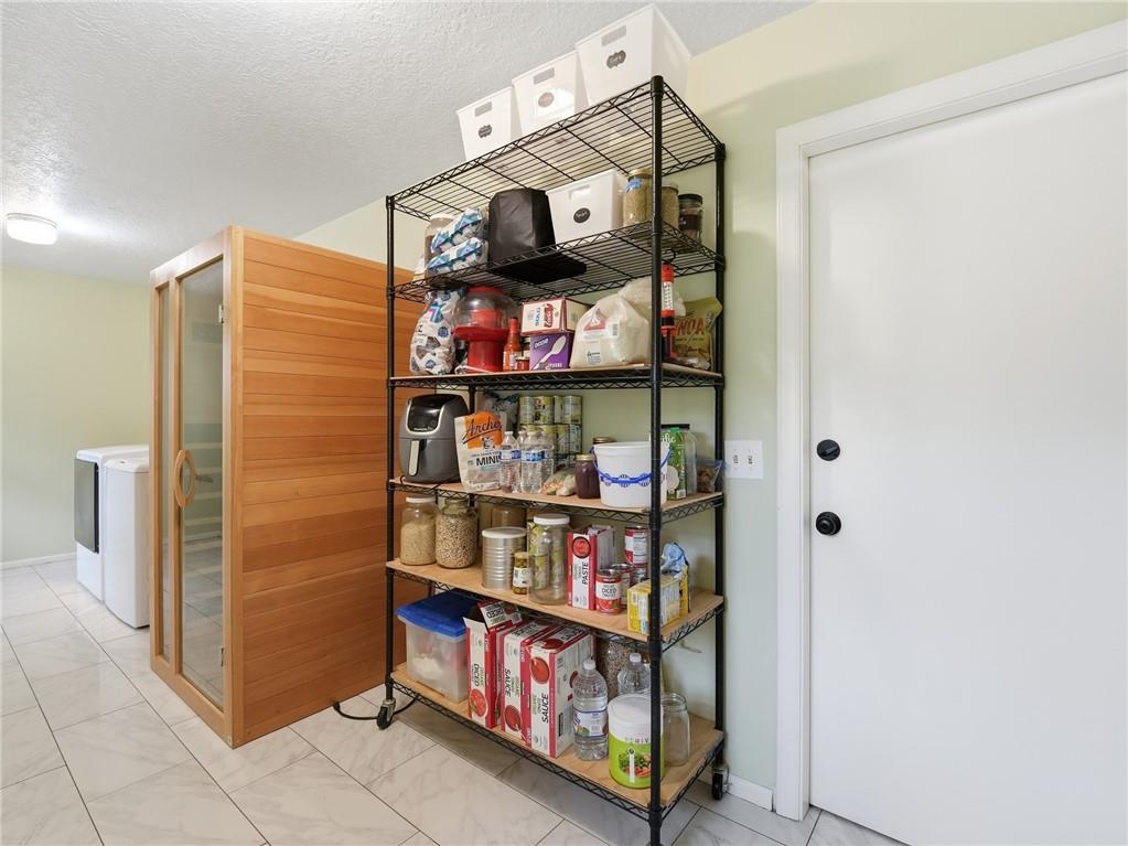 14301 E 44th Street Property Photo 19