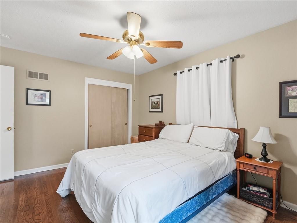 14301 E 44th Street Property Photo 22