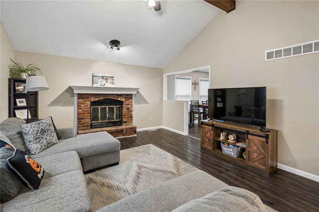1432 Nw Yankee Drive Property Photo 4