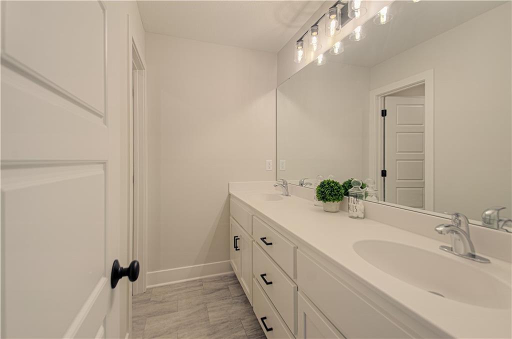 1105 Halle Drive Property Photo 23
