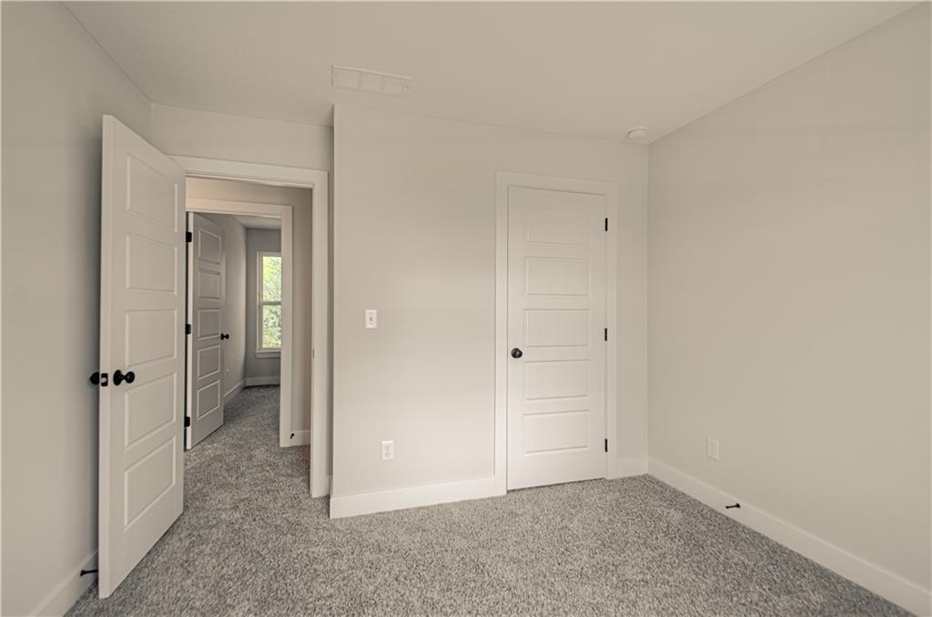 1105 Halle Drive Property Photo 26