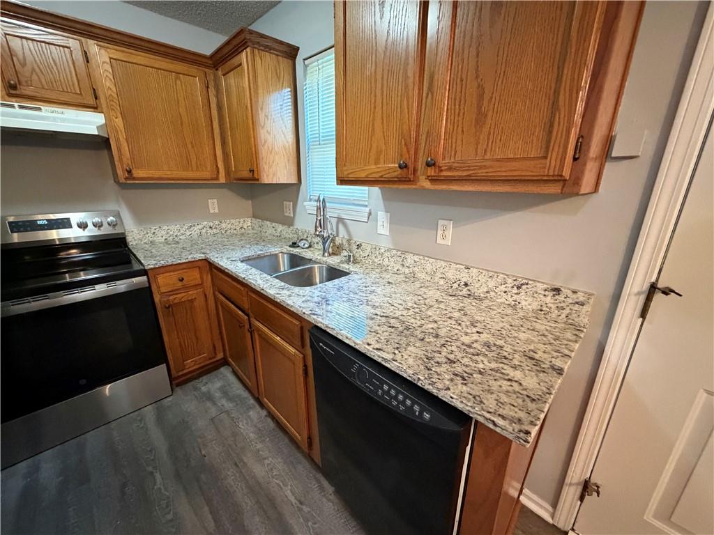 1700 W Walnut Street Property Photo 12