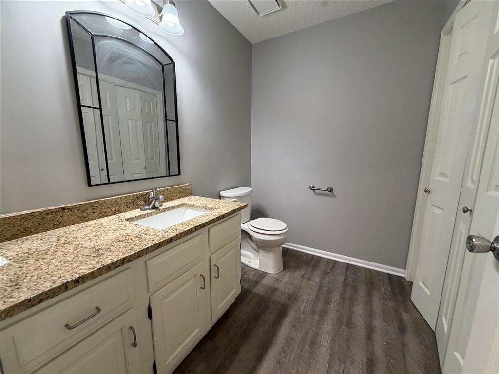 1700 W Walnut Street Property Photo 18