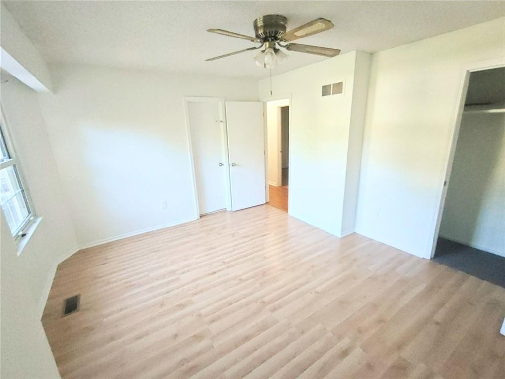 427 N Blake Street Property Photo 7