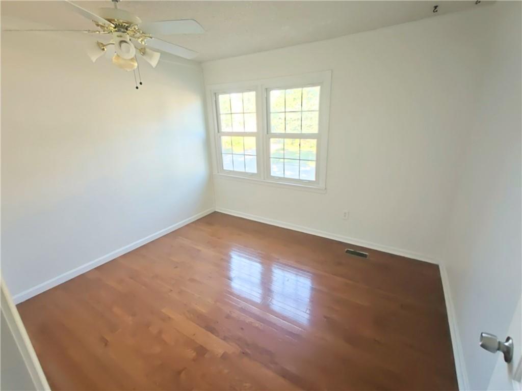 427 N Blake Street Property Photo 11