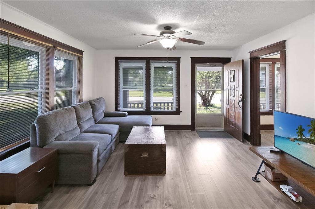 3115 Stevens Avenue Property Photo 4